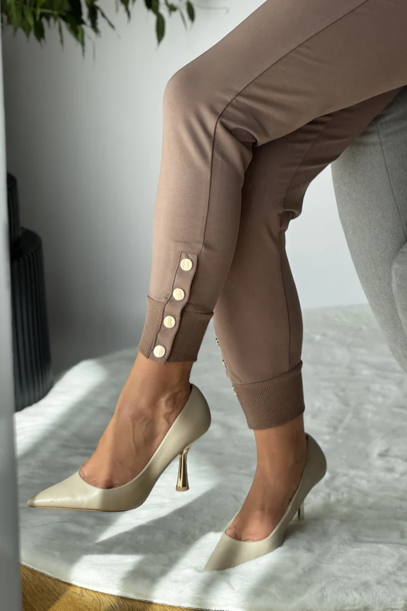 Ładne Spodnie kobiece Dresowe Adriana - Brązowe, Bawełna