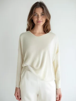luźny gładki sweter damski bianca biały 50 wiskozy 29 poliestru