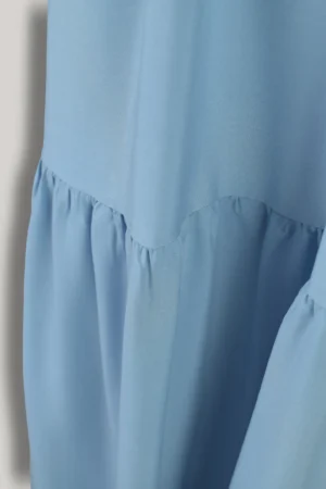 sukienka ivory letnia długa na wyjscie z wiazaniem na dekolcie idealna