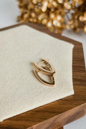 kolczyki luna zloty design stal chirurgiczna na codzien randke